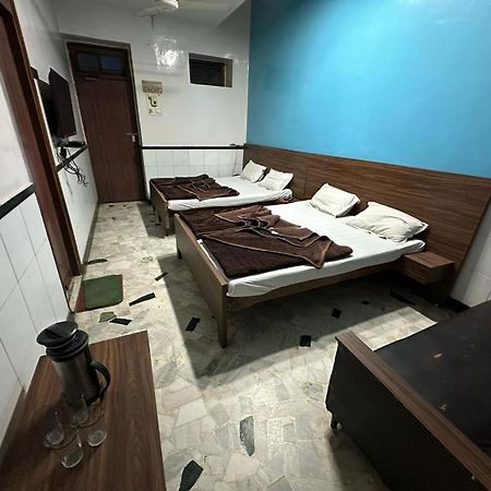 New Royal Hotel Delhi  Bagian luar foto