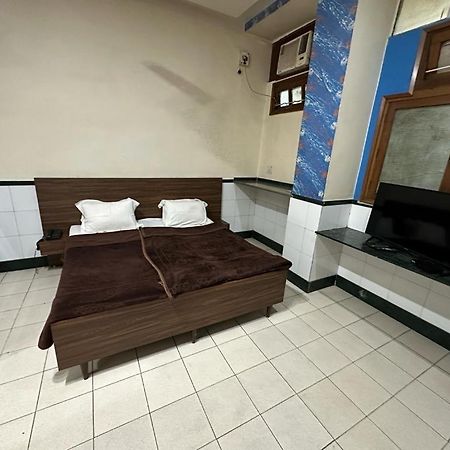 New Royal Hotel Delhi  Bagian luar foto
