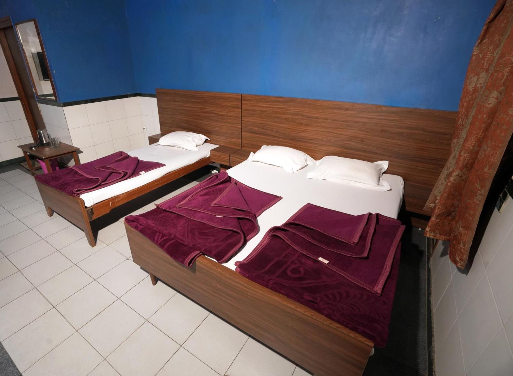 New Royal Hotel Delhi  Bagian luar foto
