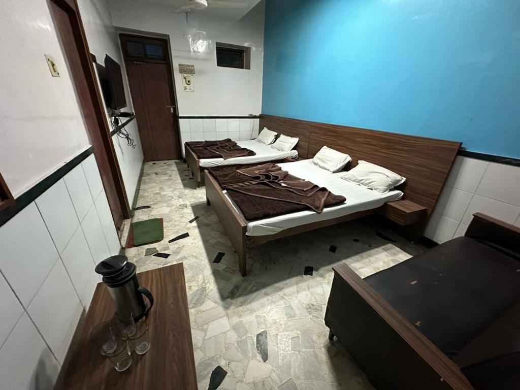 New Royal Hotel Delhi  Bagian luar foto
