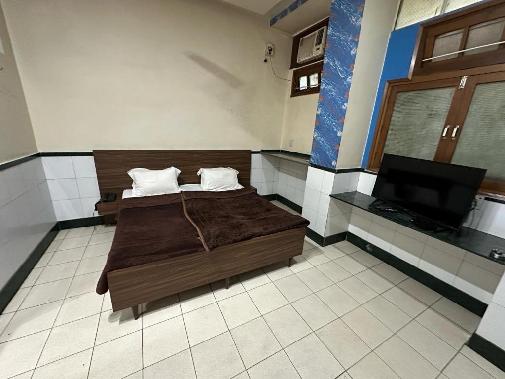 New Royal Hotel Delhi  Bagian luar foto